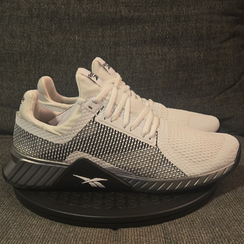 Reebok Men's White and Gray Sneakers